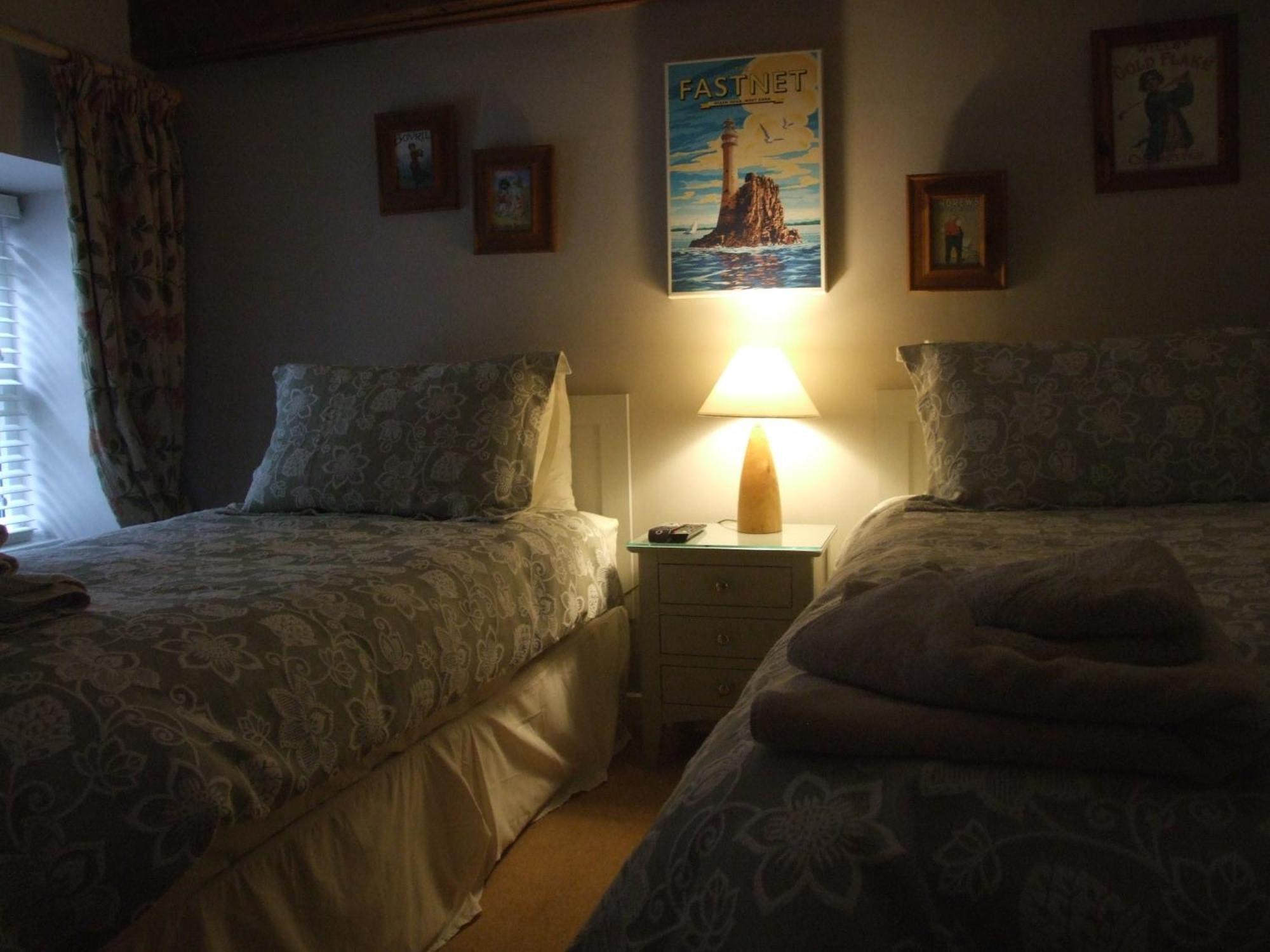Inglenook Villa Кинсейл Екстериор снимка